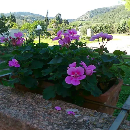 Ξενοδοχείο Su Giudeu