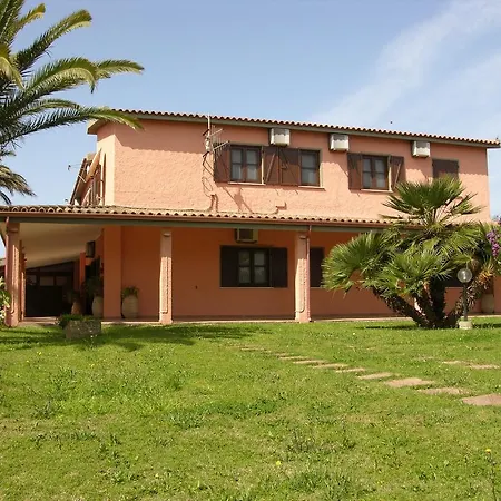 Ξενοδοχείο Su Giudeu