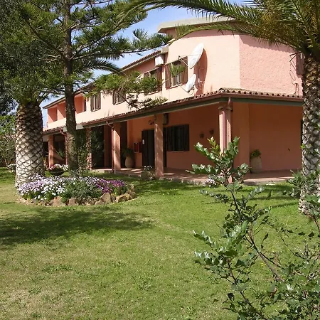 Hotel Su Giudeu 2*